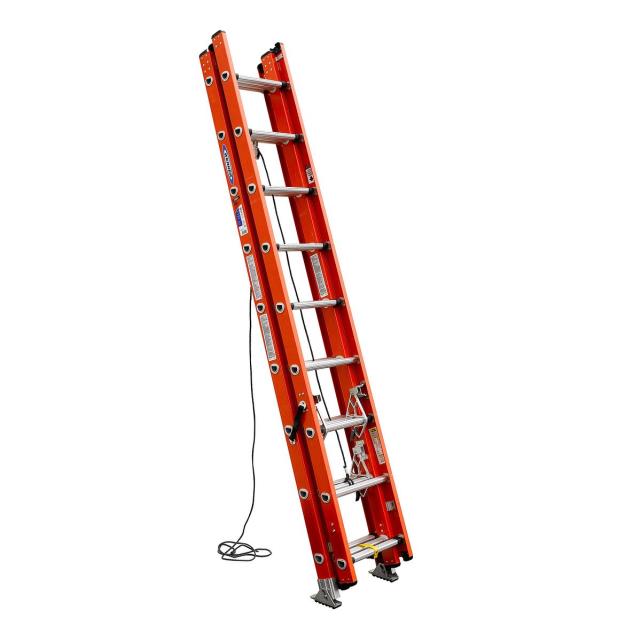 Rental store for 24 foot extension ladder in Dumas